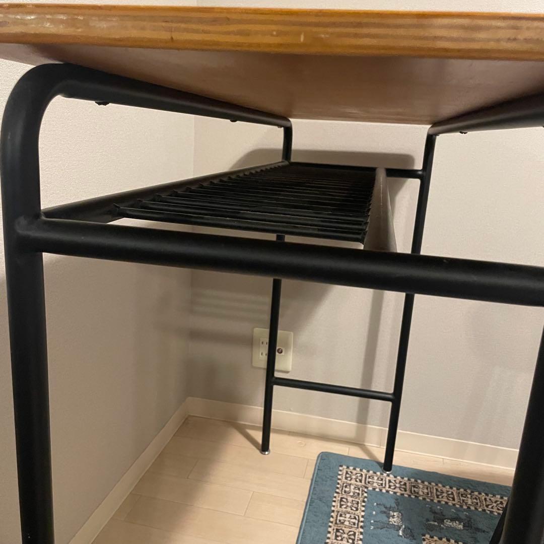 unico テーブル　チェア　SKOLA