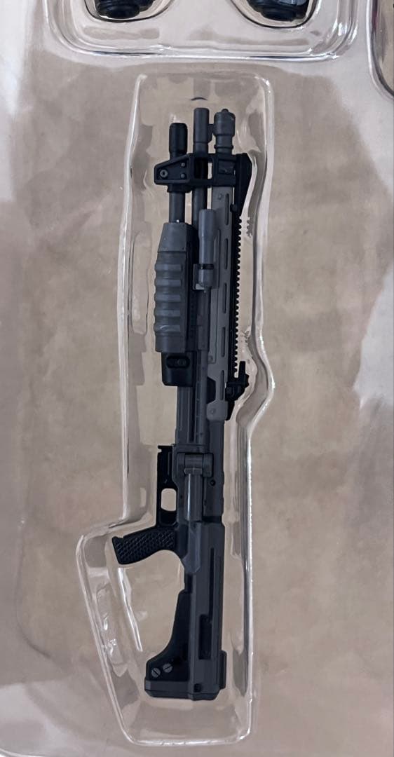 千値練 ヘイロー エミール EMILE EXCLUSIVE EDITION - メルカリ