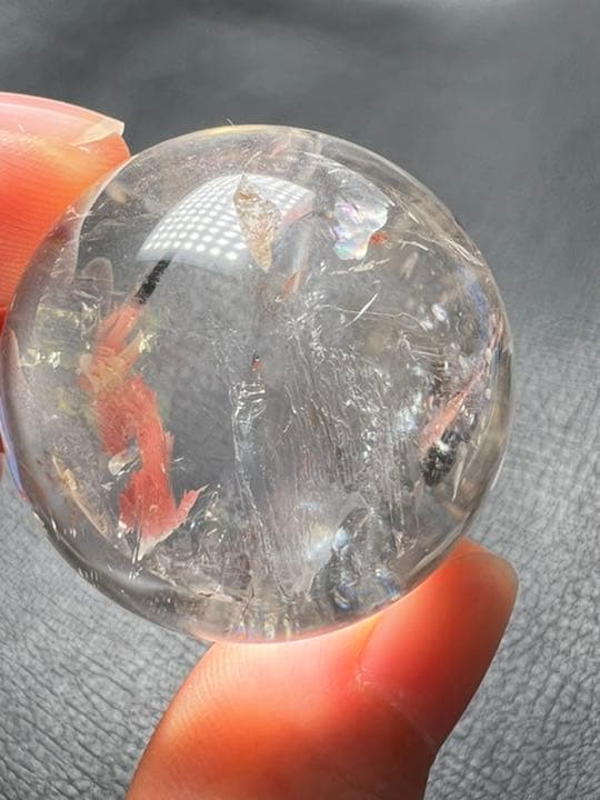 0725100  レインボーアイリスクォーツ　30ミリ　台座付き