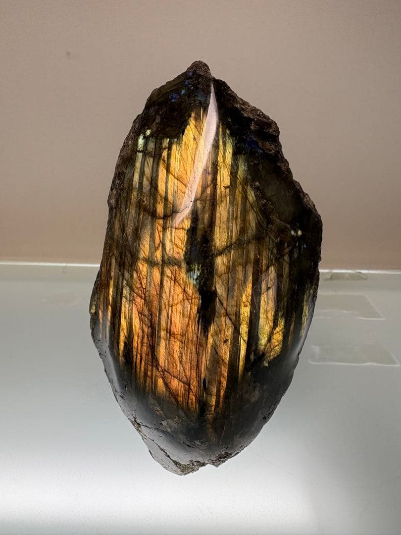 ラブラドライト 原石　特大　置物