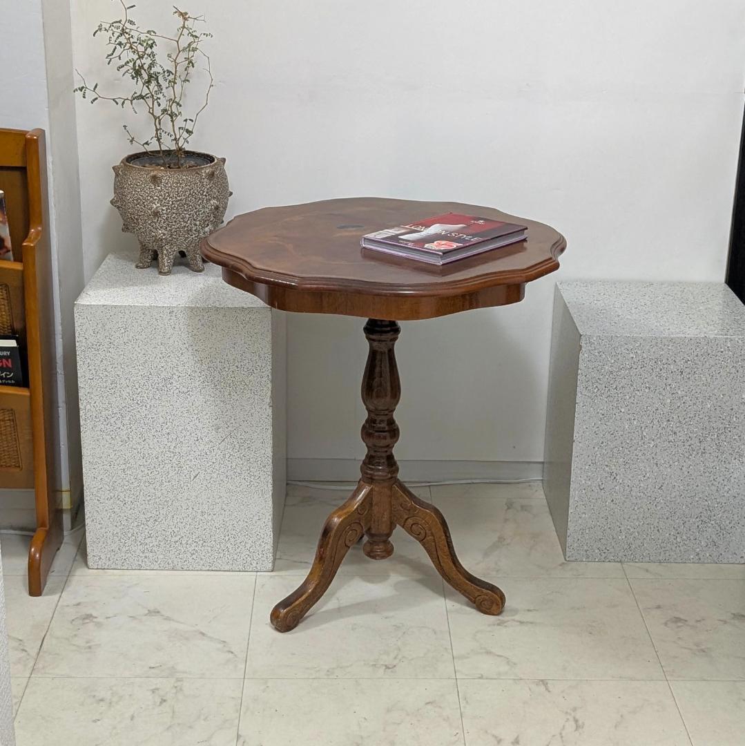 イタリア製 猫脚 ウッド サイドテーブル 象嵌細工 ビーチ 無垢材 ビンテージ