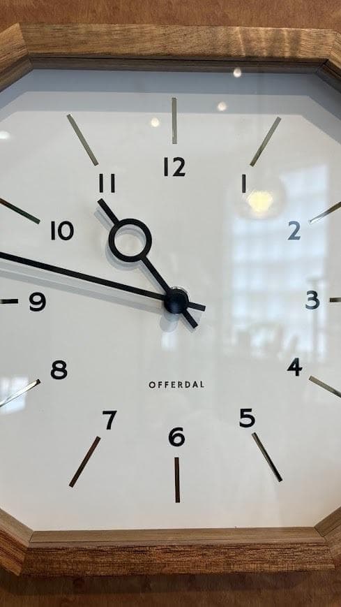 インターフォルム　ウォールクロック 　電波 ベルモンテ ホワイト　電波時計