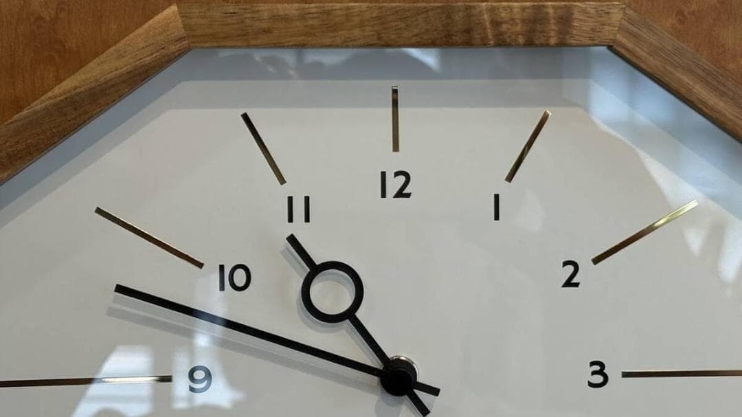 インターフォルム　ウォールクロック 　電波 ベルモンテ ホワイト　電波時計