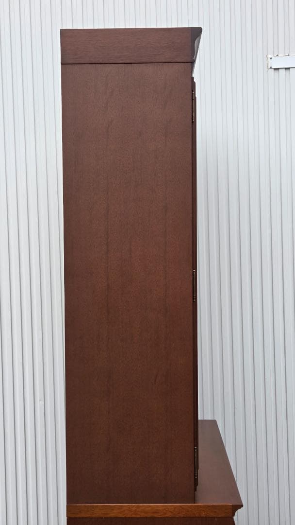 マルニ 地中海シリーズ 飾り棚 ガラスショーケース開戸棚 花見川区にてお渡し歓迎