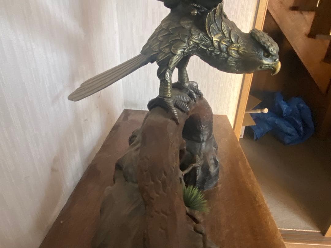 鷹 鳥 置物 木 木製 インテリア ワシ 風水 和