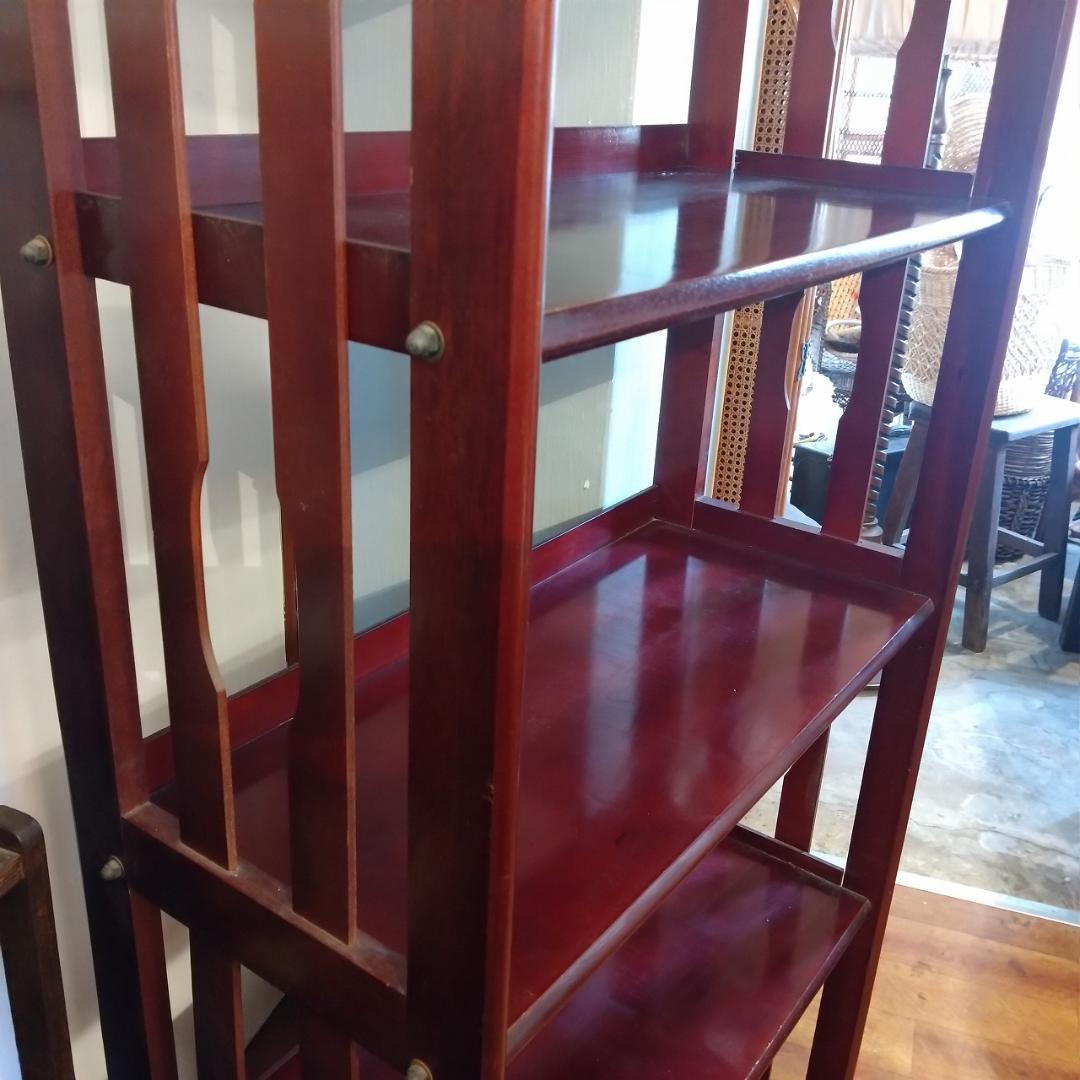 木製　本棚　クレセン　SHARP