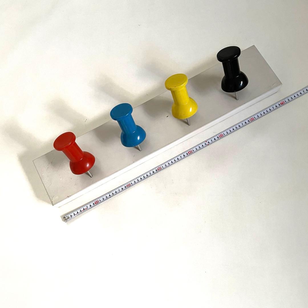 ビッグサイズ　プッシュピン洋服ハンガー