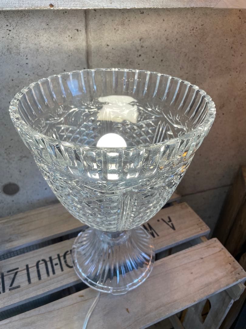 ガラスランプ　インテリア　照明　スタンド　置物