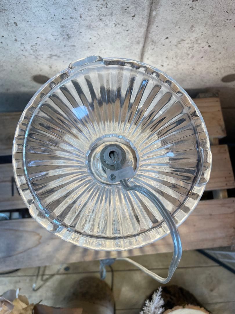 ガラスランプ　インテリア　照明　スタンド　置物