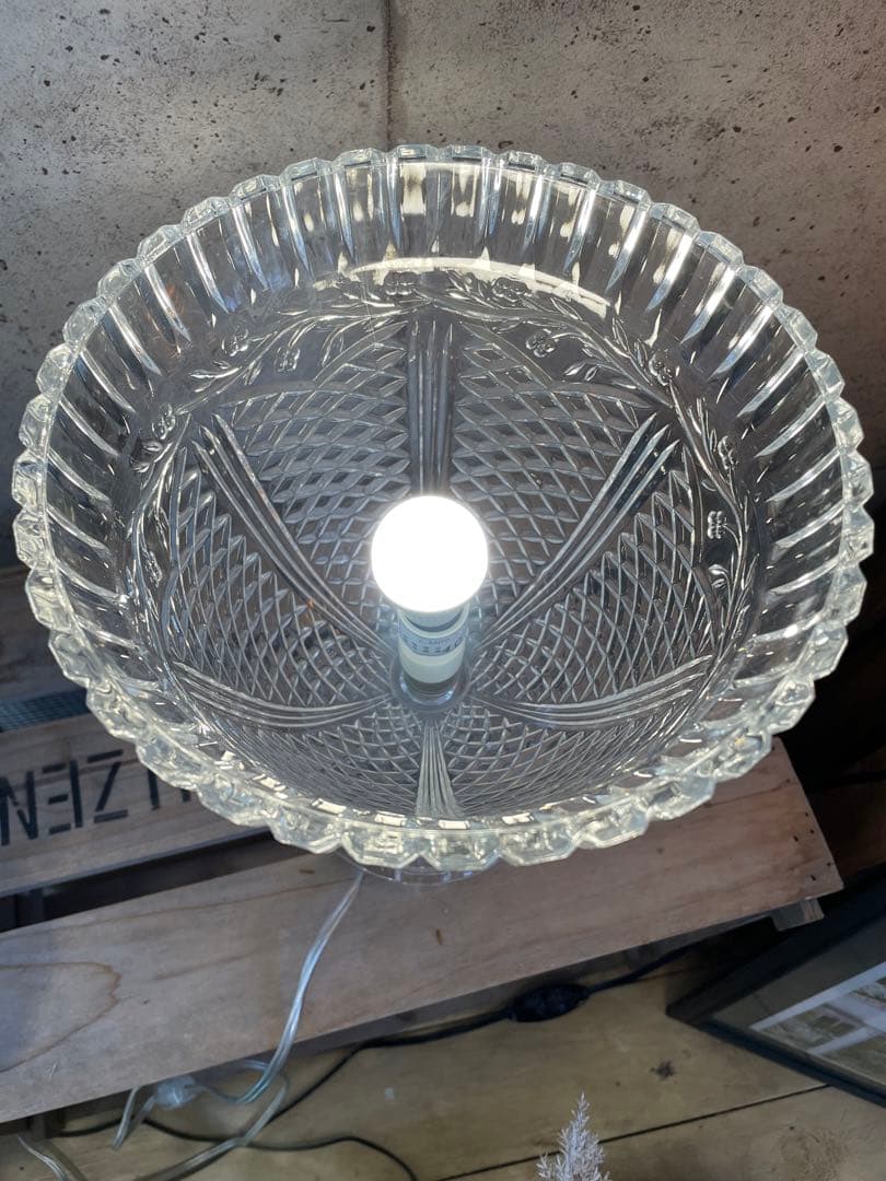 ガラスランプ　インテリア　照明　スタンド　置物