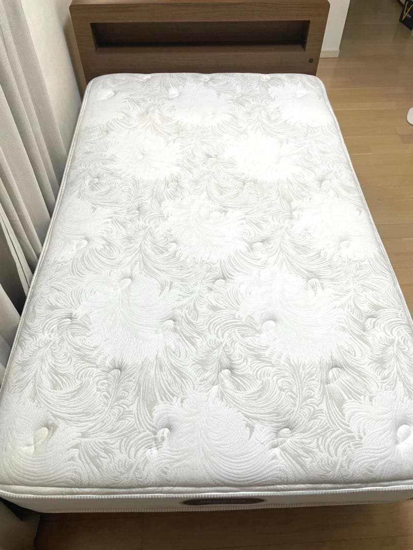 まー　シモンズ　エグゼクティブニューフィット　セミダブル　フレームセット