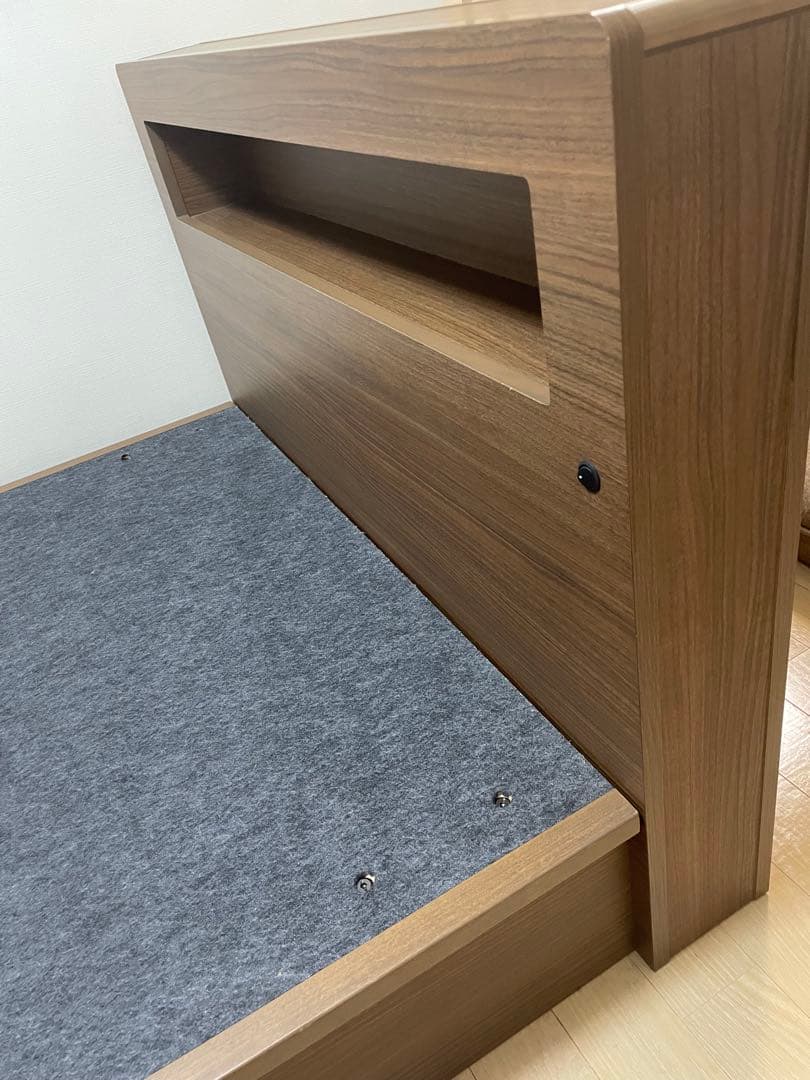 まー　シモンズ　エグゼクティブニューフィット　セミダブル　フレームセット