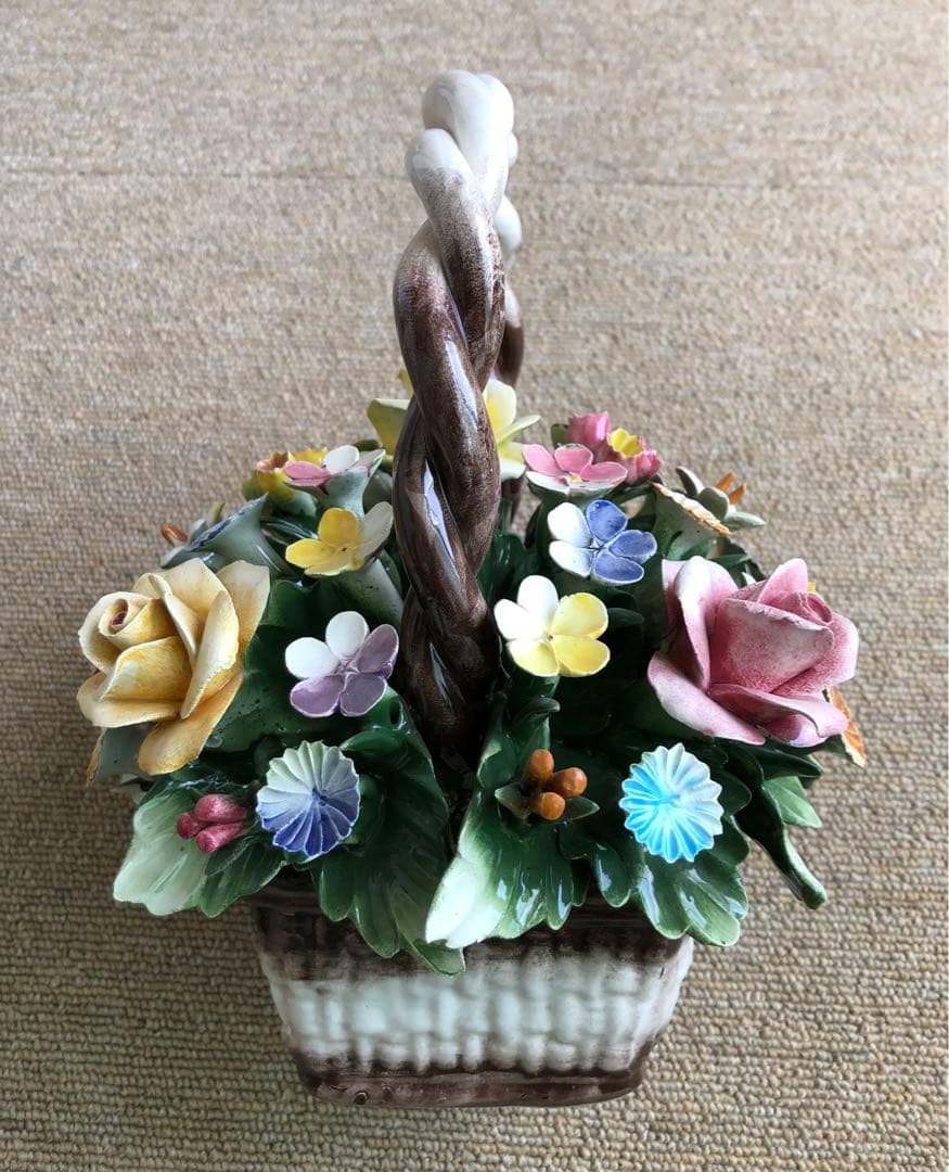 カポディモンテ 陶花　イタリア製