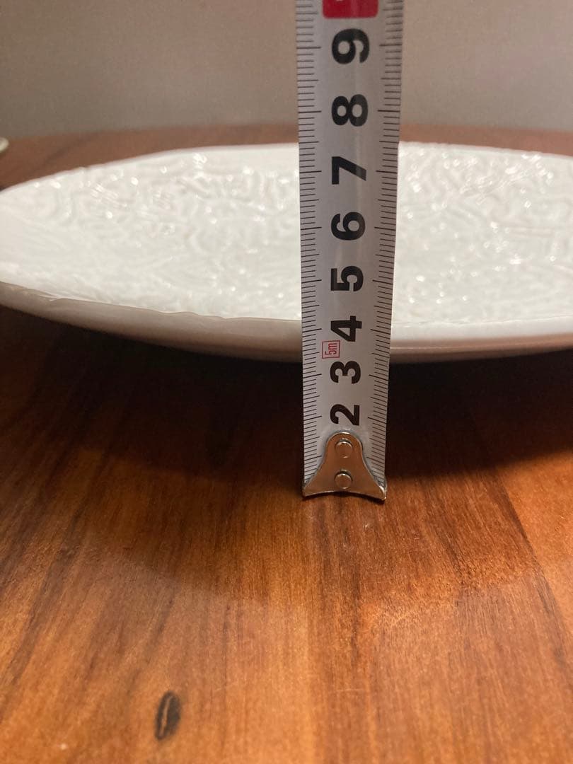 matildajars ジャスフランス製エンボス加工の花模様皿2枚セット