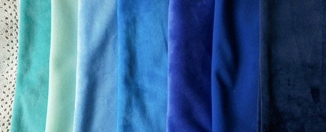 刺繍顔デザインぬいぐるみ