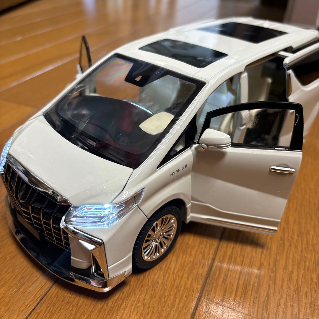 アルファード 30系後期 ミニカー - メルカリ