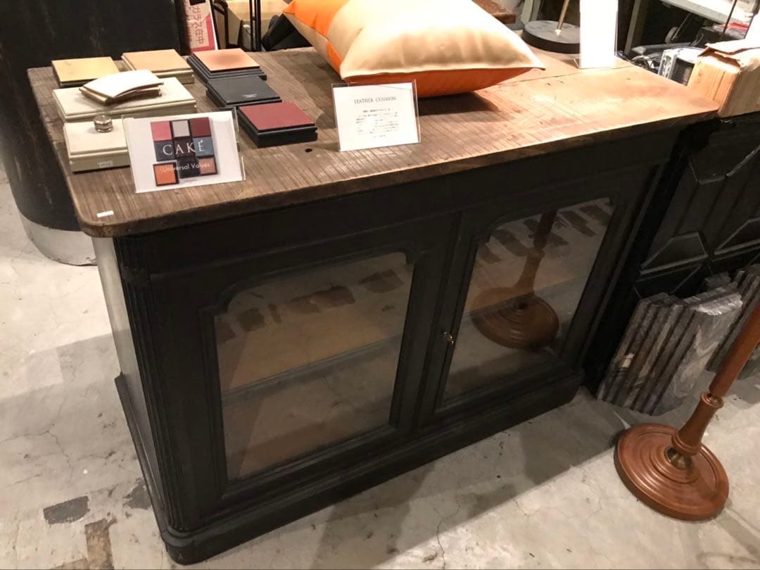 ヴィンテージ ウッド キャビネット フランス ヨーロッパアンティーク食器棚ユーロ