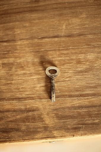 味のある前面ガラスの木製引き出し2段　食器棚　シャツケース　収納棚　古家具