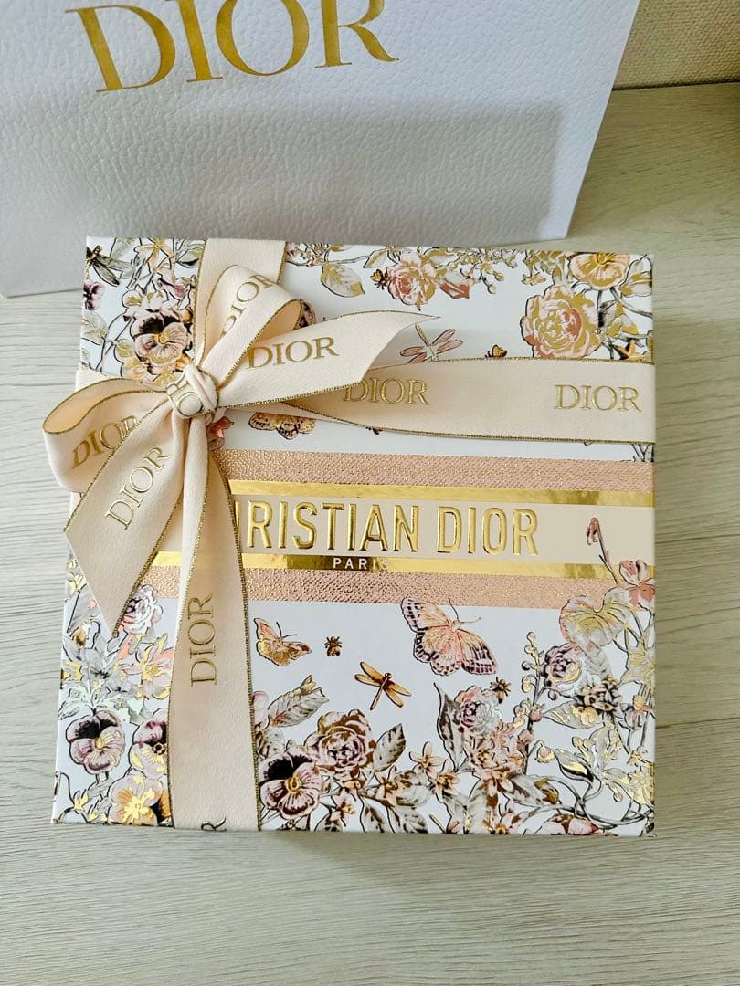 ❤️Dior J'adore Eau de Parfum❤️限定セット❤️