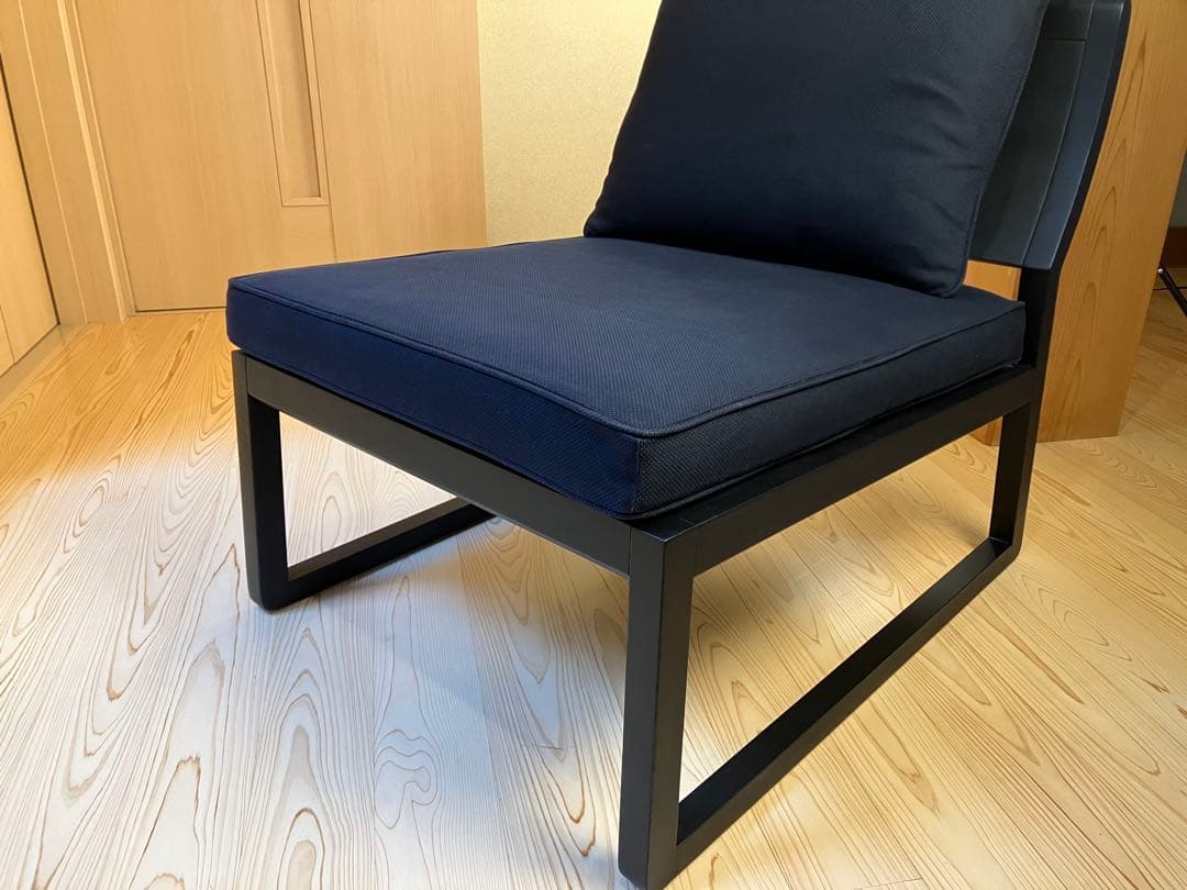 Yoshi　カッシーナイクスシー　ラウンジソファ　アノニマスデザイン