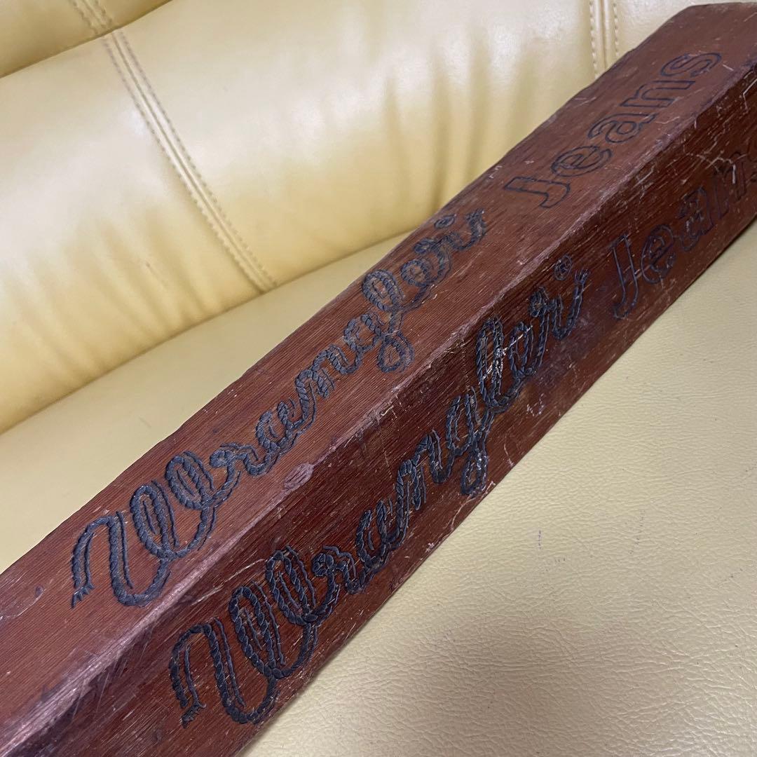 非売品アンティーク　Wrangler 木製ディスプレイブロック