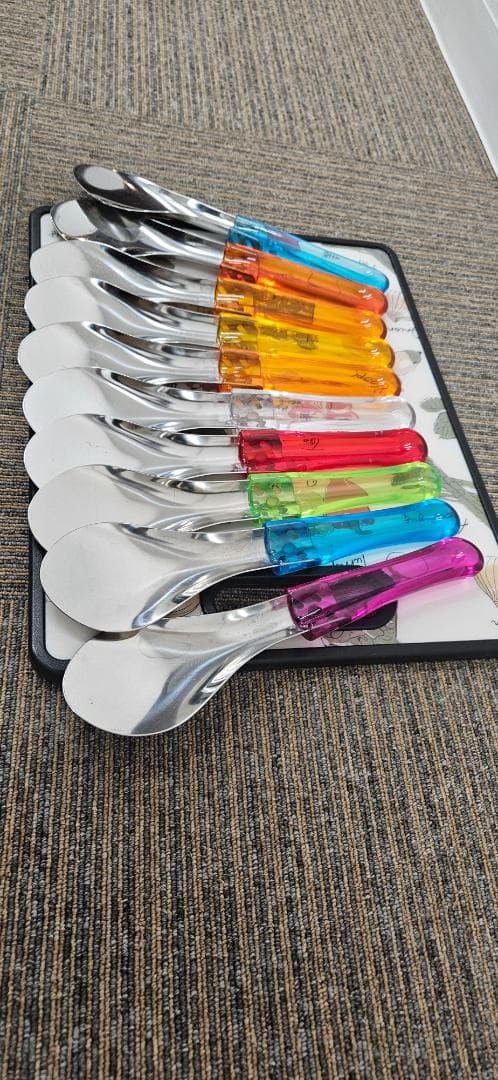 CARPIGIANI(カルピジャーニ)社 ジェラート用レインボースパチュラ10本