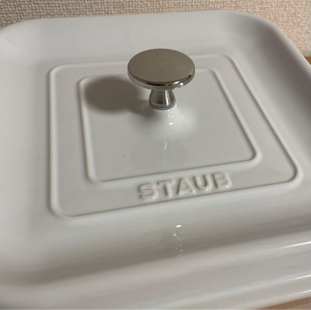 STAUBセラミック スクエア蓋付き　グラタン　キャセロール