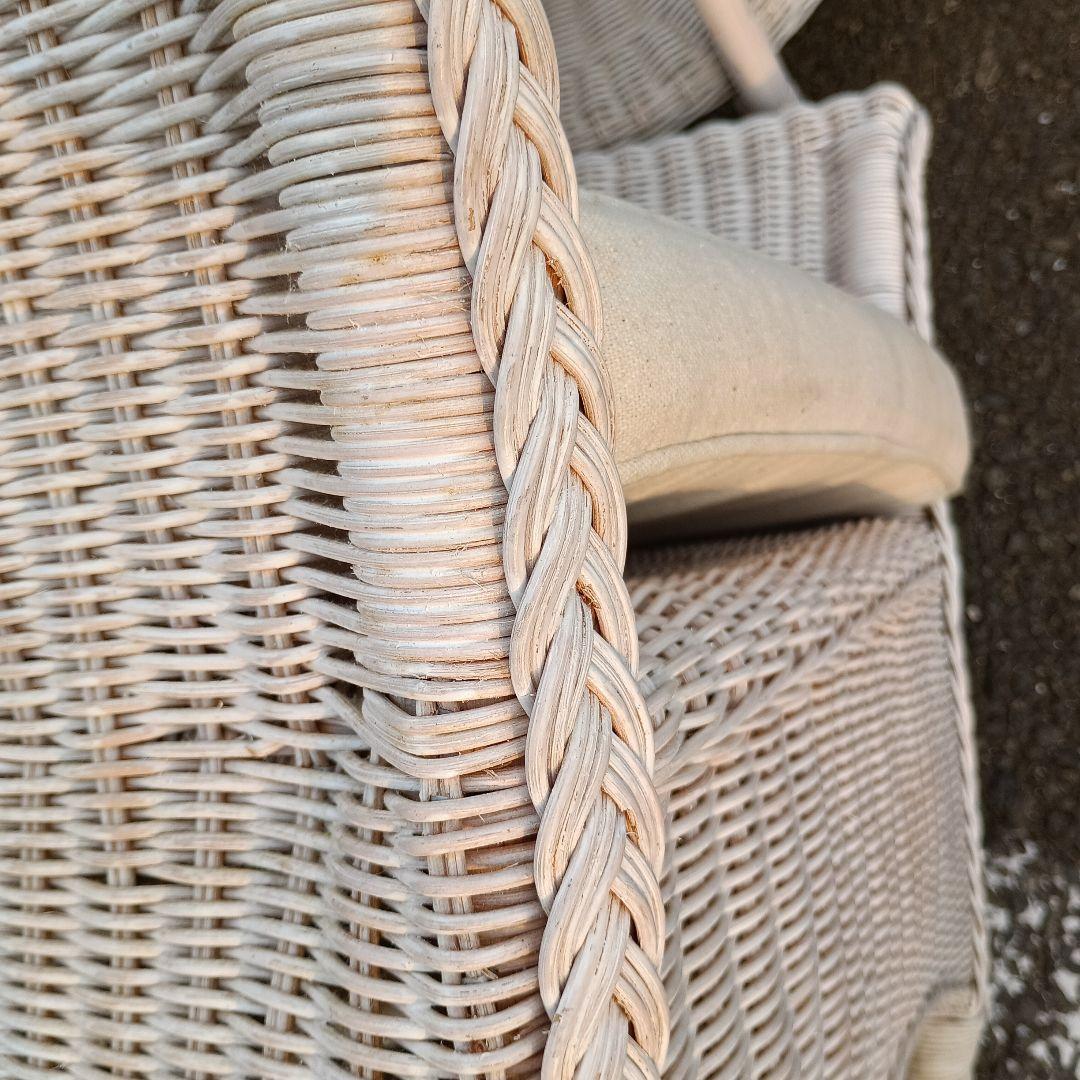 3630）ホワイトラタンアームチェアとテーブルセット　籐家具　手渡し希