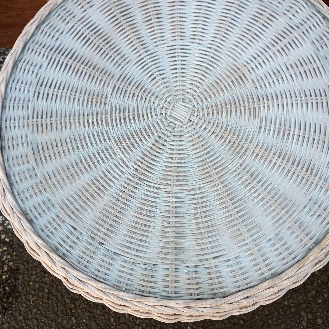 3630）ホワイトラタンアームチェアとテーブルセット　籐家具　手渡し希