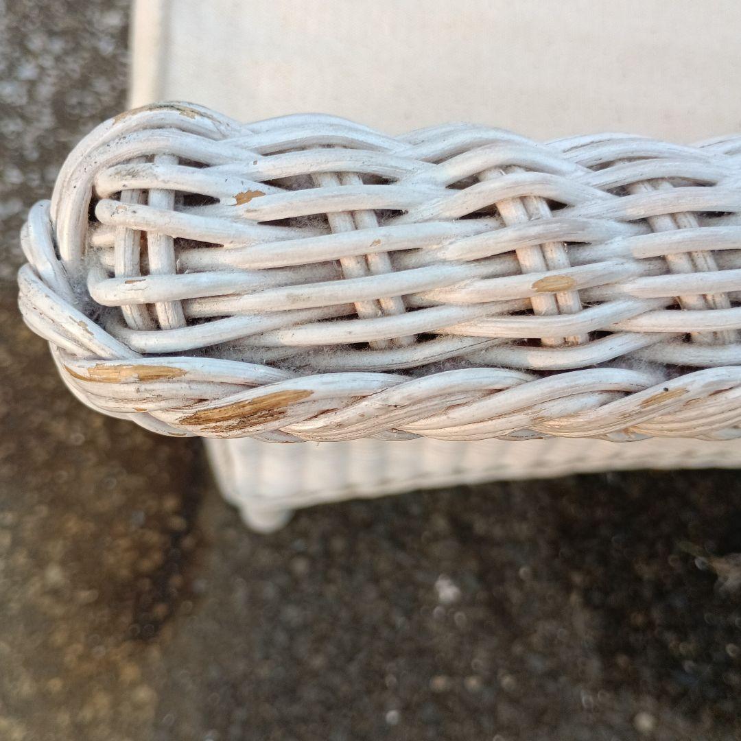 3630）ホワイトラタンアームチェアとテーブルセット　籐家具　手渡し希