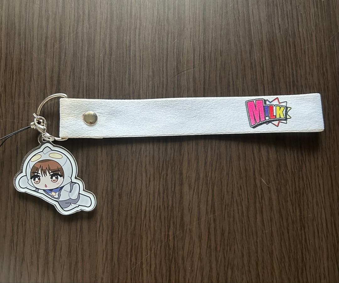 M!LK山中柔太郎ペンライトストラップ - メルカリ