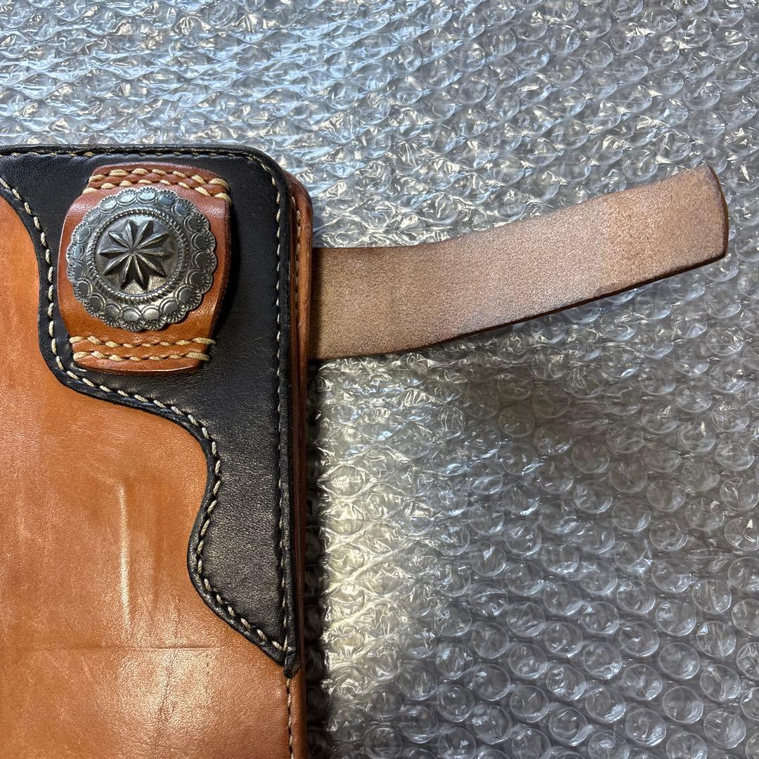 本革　ロングウォレット　コンチョ