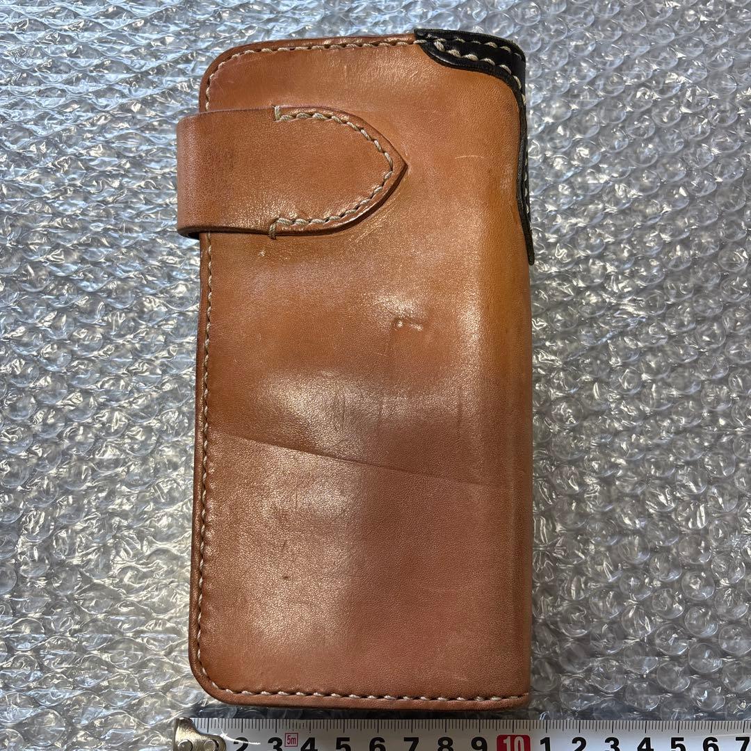 本革　ロングウォレット　コンチョ