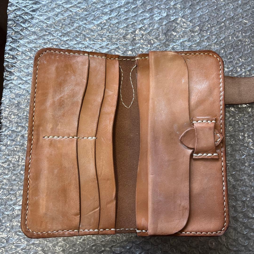 本革　ロングウォレット　コンチョ