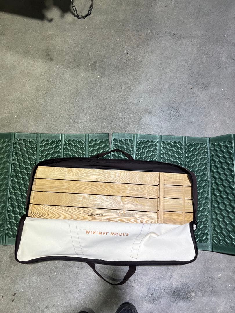 ミニマルワークス　モカシェルフ　キャンプ