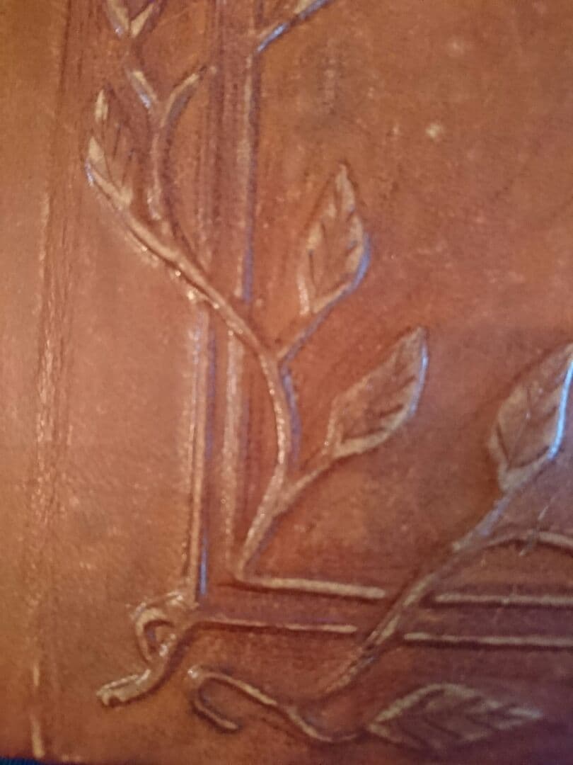 匿名配送、おまとめ購入、ロンドンのリバティで購入したブック型のアクセサリー入れ。