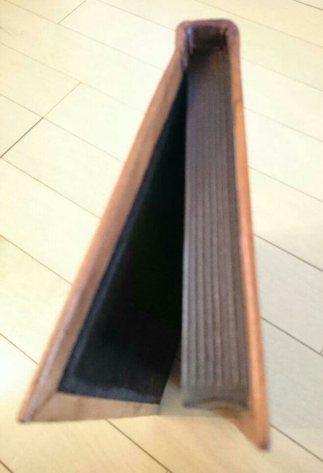 匿名配送、おまとめ購入、ロンドンのリバティで購入したブック型のアクセサリー入れ。