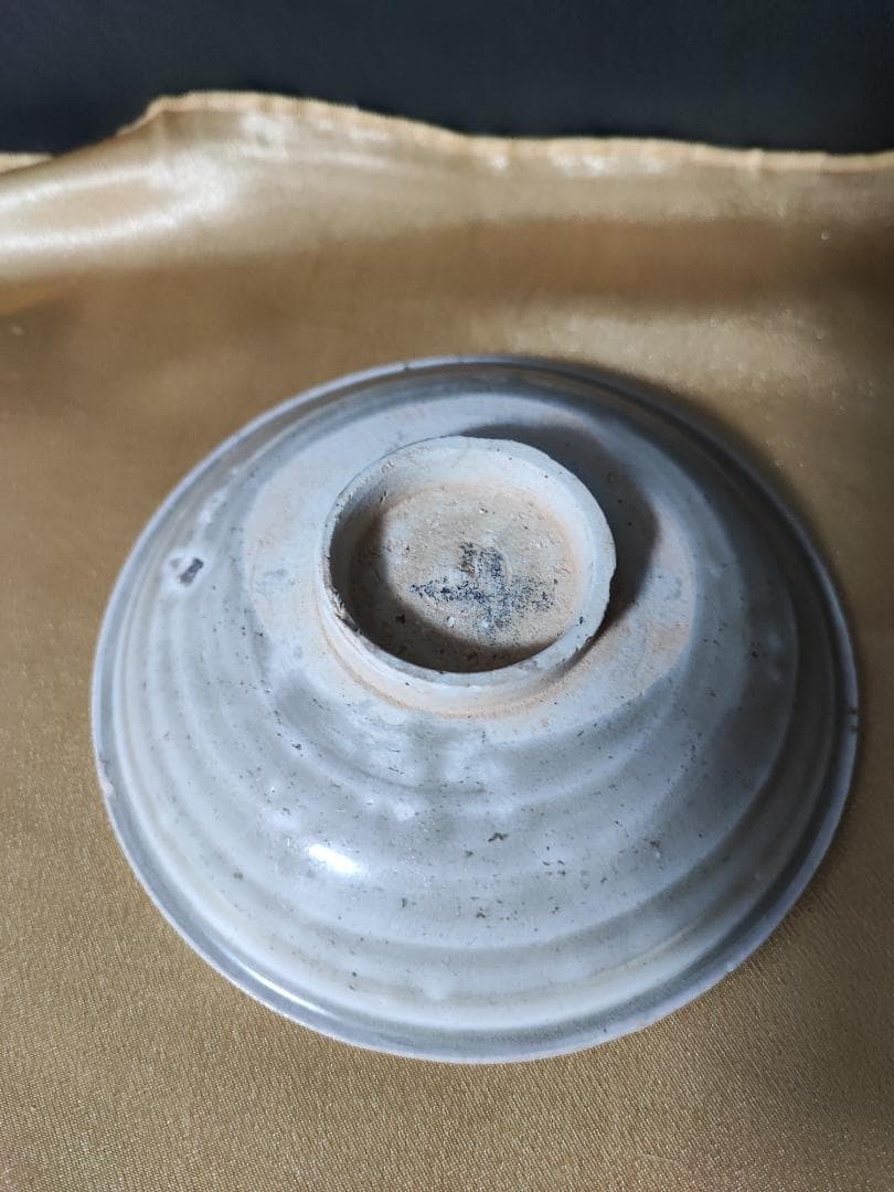 中国　宋王朝　越州窯　小皿