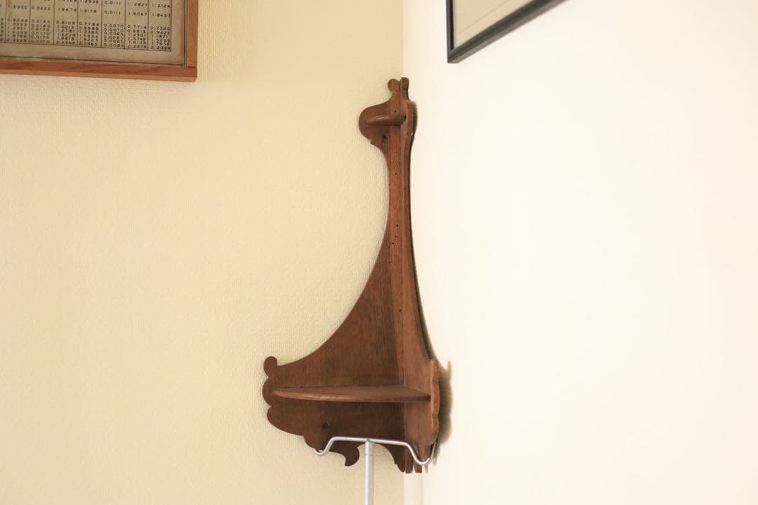 コーナーキャビネット　ヴィンテージ　アンティーク