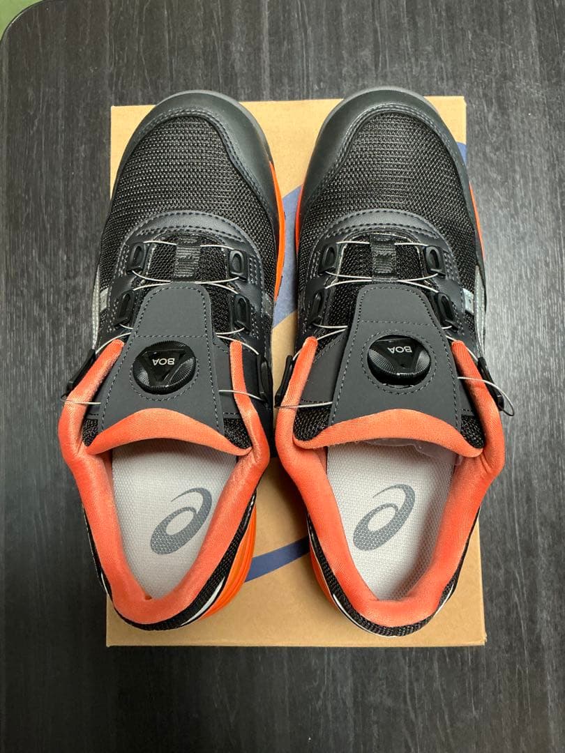 asics WIN JOB CP209 BOA 安全靴 ファントム/シルバー