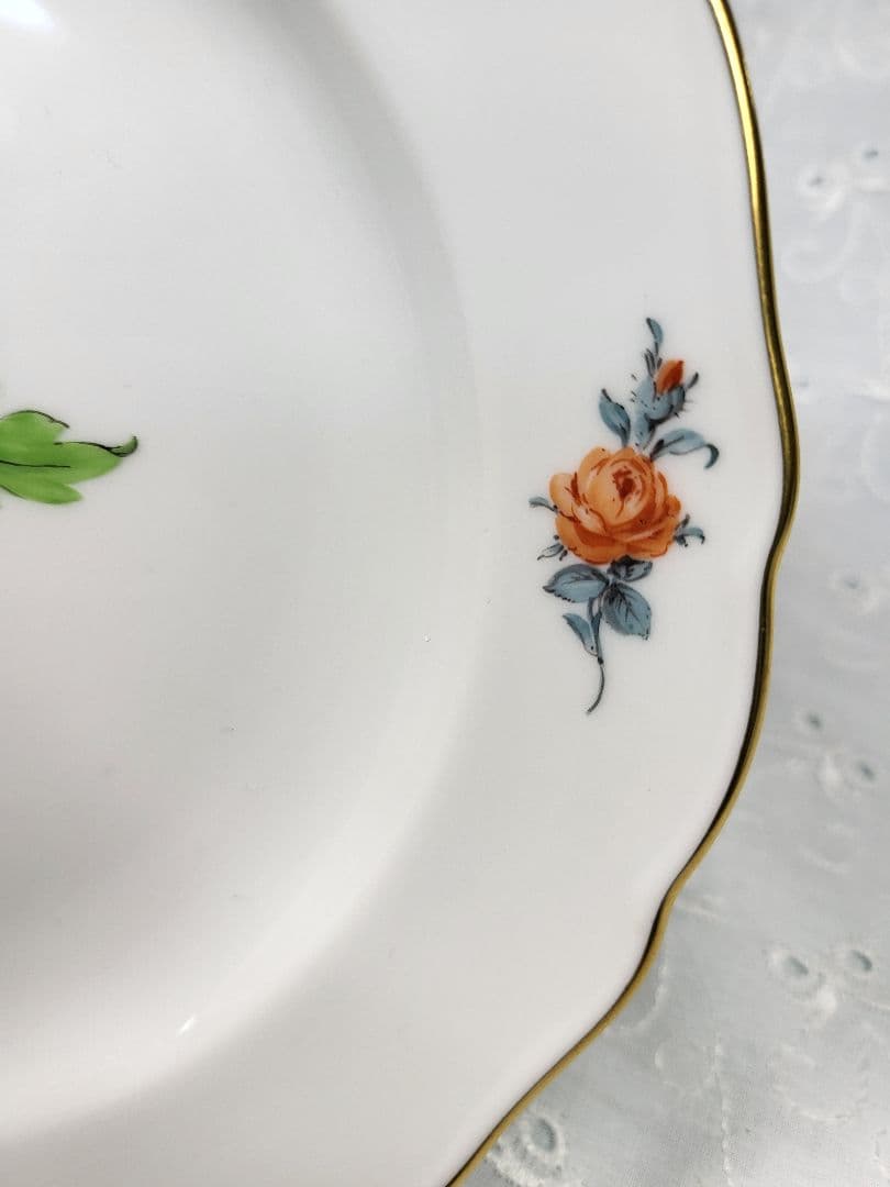 未使用近❤マイセン ベーシックフラワー 2つの花 プレート皿 ケーキ