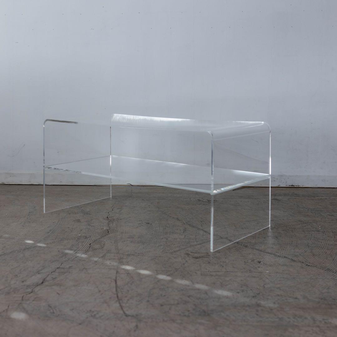 アクリル製　テーブル 透明