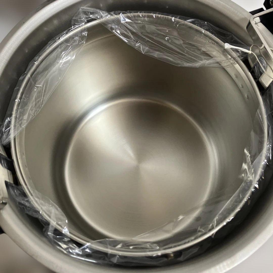 未使用THERMOSサーモス shuttle chef シャトルシェフ4.5L