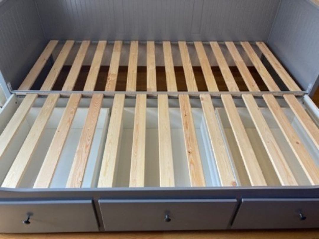 HEMNES ヘムネス　デイベッド BRIMNES ブリムネス