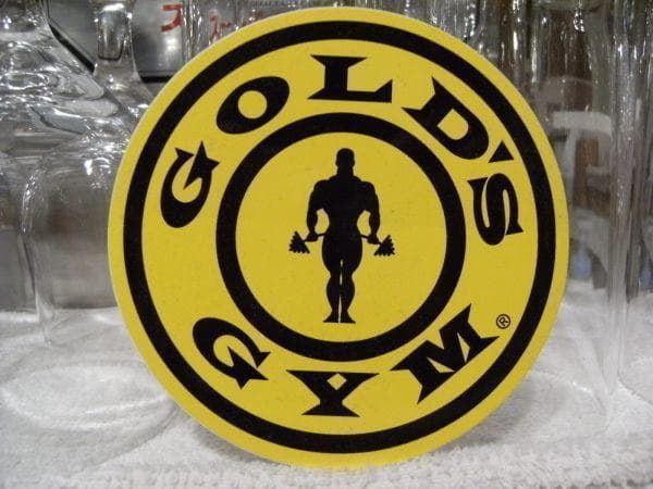 非売品☆アメリカ物☆ボディビル,ゴールドジム☆GOLD'S GYM ステッカー