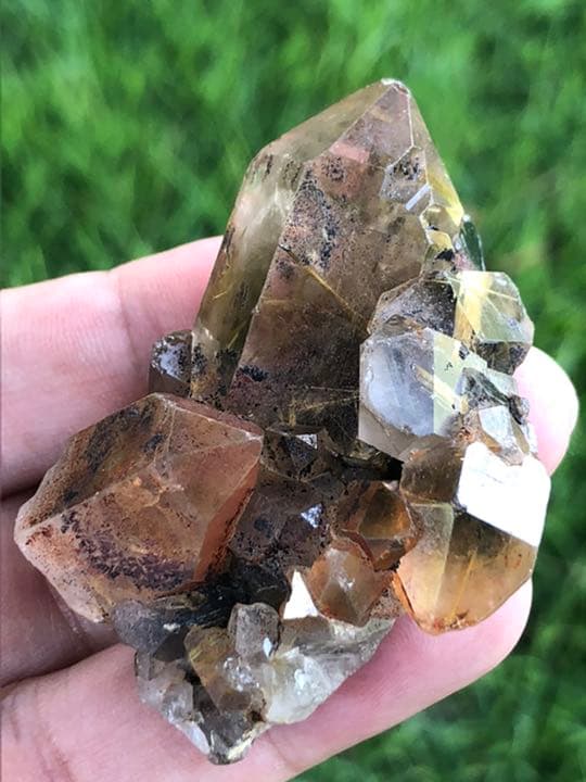 【匿名発送】ブラジル産　ゴールドルチル、ゴールデンヒーラー原石