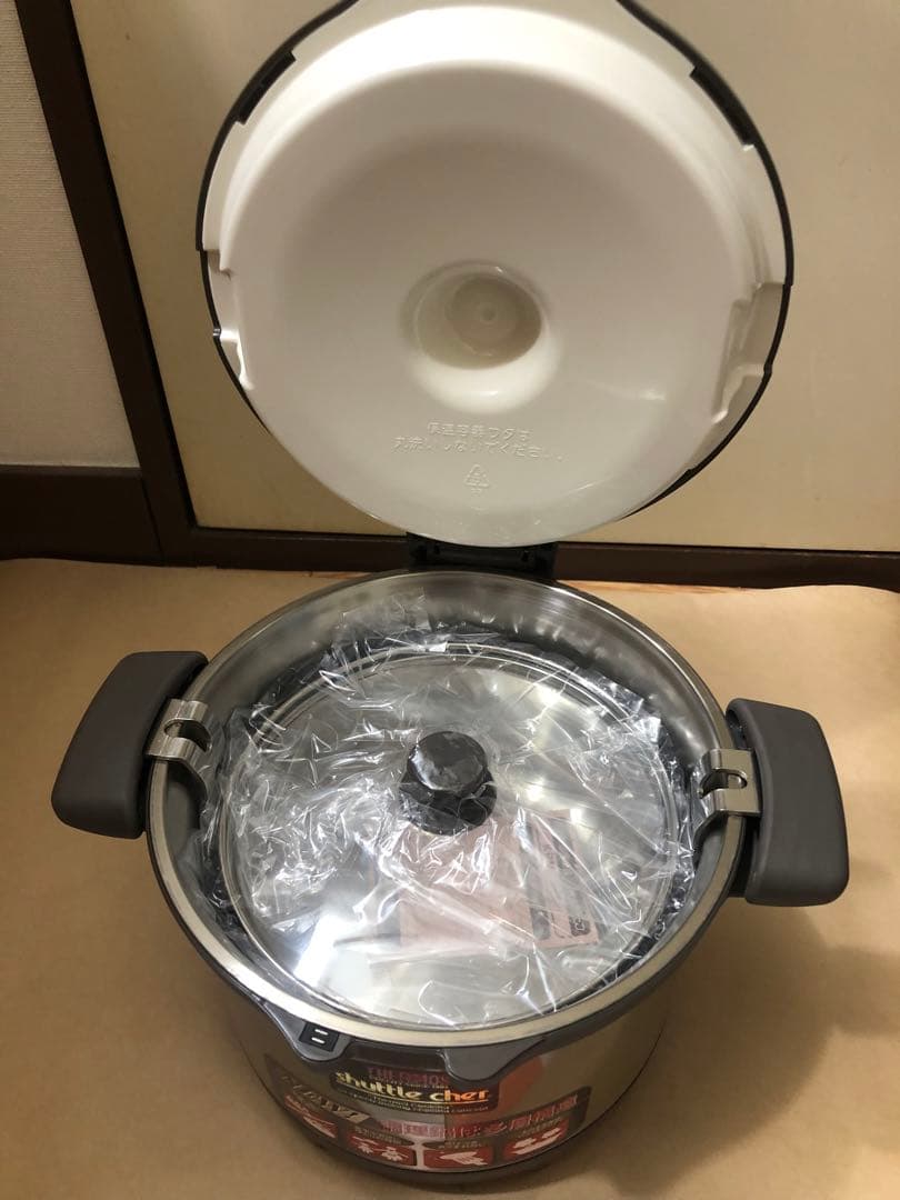 未使用品　サーモス 真空保温調理器 シャトルシェフ KPM-2500