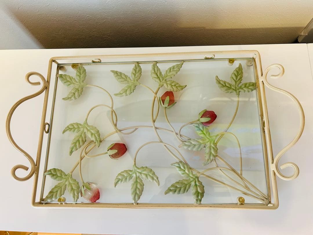 ★美品★イチゴオブジェのアンティークガラストレー