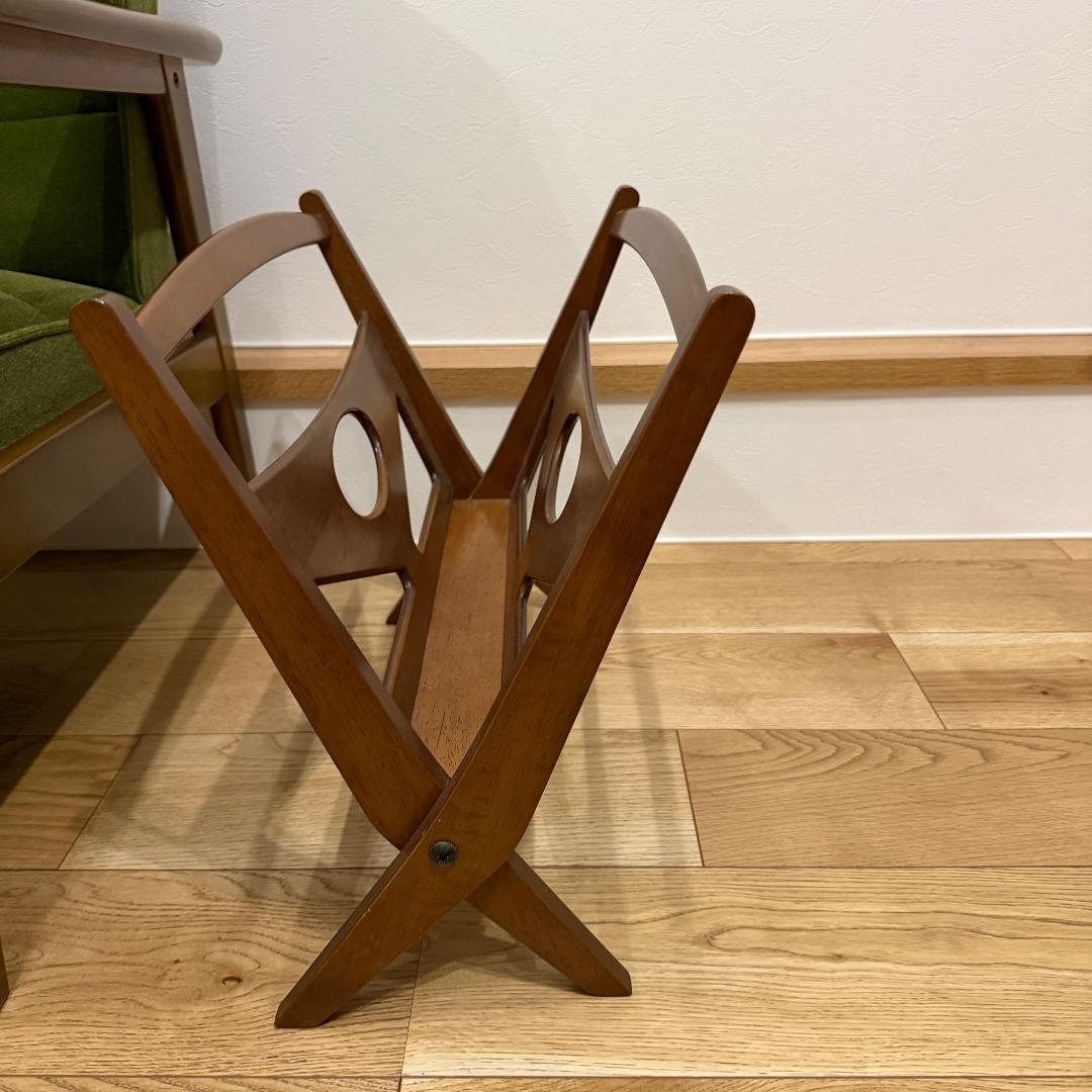 カリモク　マガジンラック