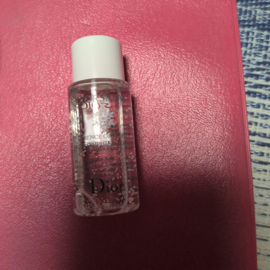 1/10購入【新品・未使用】ディオール　スノーエッセンスオブライト　175ml